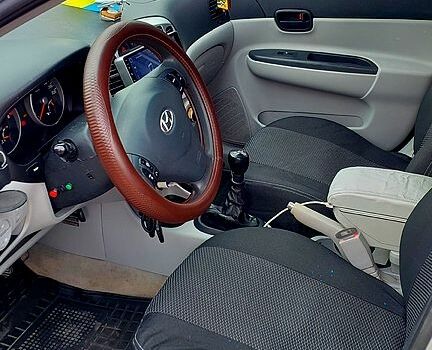 Хендай Акцент 2007 у Кривому Розі на Automoto.ua Сірий Хендай Акцент, об'ємом двигуна 1.4 л та пробігом 275 тис. км за 4000 $, фото 9 на Automoto.ua