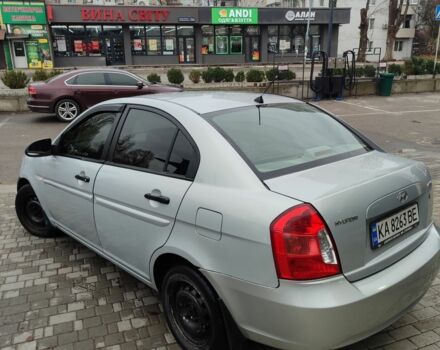 Серый Хендай Акцент, объемом двигателя 1.4 л и пробегом 234 тыс. км за 5000 $, фото 4 на Automoto.ua