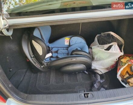 Серый Хендай Акцент, объемом двигателя 1.4 л и пробегом 138 тыс. км за 4900 $, фото 4 на Automoto.ua