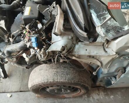 Серый Хендай Акцент, объемом двигателя 1.5 л и пробегом 180 тыс. км за 2500 $, фото 7 на Automoto.ua