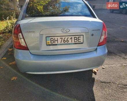 Серый Хендай Акцент, объемом двигателя 1.4 л и пробегом 138 тыс. км за 4900 $, фото 1 на Automoto.ua