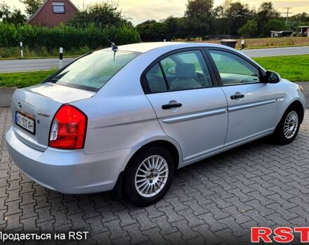 Серый Хендай Акцент, объемом двигателя 1.4 л и пробегом 240 тыс. км за 4100 $, фото 3 на Automoto.ua