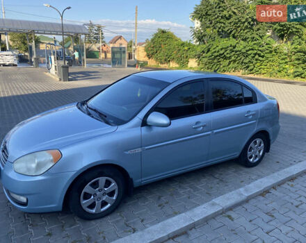 Сірий Хендай Акцент, об'ємом двигуна 1.6 л та пробігом 277 тис. км за 4500 $, фото 1 на Automoto.ua