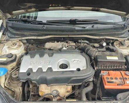 Хендай Акцент 2007 в Днепре (Днепропетровске) на Automoto.ua Серый Хендай Акцент, объемом двигателя 1.4 л и пробегом 250 тыс. км за 4300 $, фото 8 на Automoto.ua