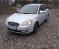Серый Хендай Акцент, объемом двигателя 1.4 л и пробегом 235 тыс. км за 5600 $, фото 7 на Automoto.ua