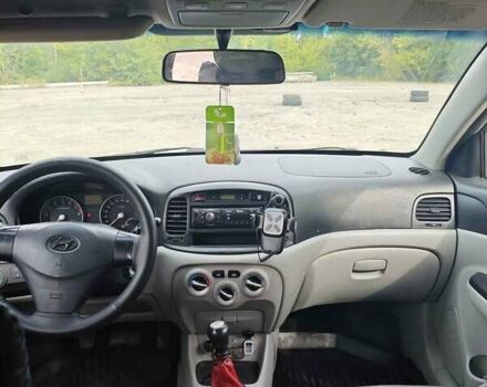 Хендай Акцент 2007 в Днепре (Днепропетровске) на Automoto.ua Серый Хендай Акцент, объемом двигателя 1.4 л и пробегом 250 тыс. км за 4300 $, фото 6 на Automoto.ua