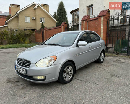 Сірий Хендай Акцент, об'ємом двигуна 1.6 л та пробігом 177 тис. км за 5900 $, фото 1 на Automoto.ua