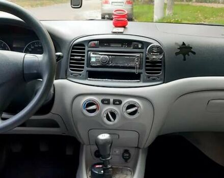 Хендай Акцент 2007 в Одессе на Automoto.ua Серый Хендай Акцент, объемом двигателя 1.4 л и пробегом 127 тыс. км за 5200 $, фото 9 на Automoto.ua