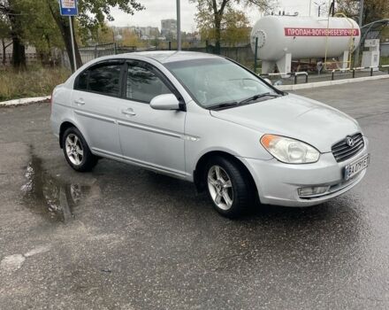 Хендай Акцент 2007 в Кременчуге на Automoto.ua Серый Хендай Акцент, объемом двигателя 1.6 л и пробегом 400 тыс. км за 3600 $, фото 2 на Automoto.ua