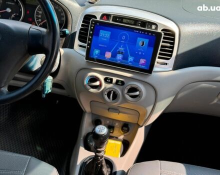 Серый Хендай Акцент, объемом двигателя 1.4 л и пробегом 254 тыс. км за 3990 $, фото 17 на Automoto.ua