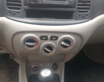 Хендай Акцент 2007 в Львове на Automoto.ua Серый Хендай Акцент, объемом двигателя 1.6 л и пробегом 252 тыс. км за 3000 $, фото 3 на Automoto.ua