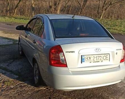 Серый Хендай Акцент, объемом двигателя 1.4 л и пробегом 228 тыс. км за 4400 $, фото 2 на Automoto.ua