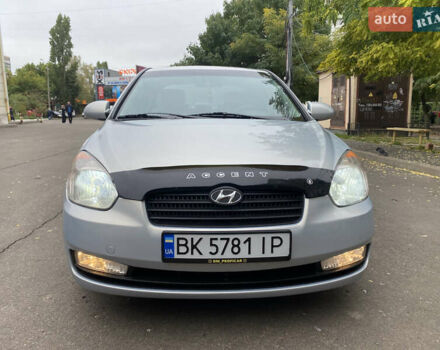 Хендай Акцент 2007 в Одессе на Automoto.ua Серый Хендай Акцент, объемом двигателя 1.4 л и пробегом 220 тыс. км за 5100 $, фото 4 на Automoto.ua