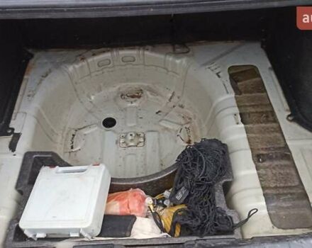 Серый Хендай Акцент, объемом двигателя 1.4 л и пробегом 228 тыс. км за 4400 $, фото 21 на Automoto.ua