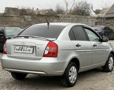Серый Хендай Акцент, объемом двигателя 1.4 л и пробегом 149 тыс. км за 3650 $, фото 6 на Automoto.ua