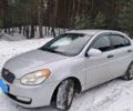Серый Хендай Акцент, объемом двигателя 1.4 л и пробегом 300 тыс. км за 3500 $, фото 1 на Automoto.ua