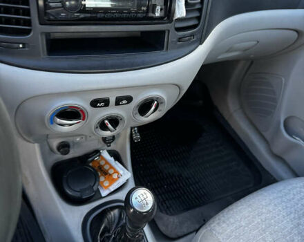 Хендай Акцент 2007 у Івано-Франківську на Automoto.ua Сірий Хендай Акцент, об'ємом двигуна 1.6 л та пробігом 301 тис. км за 3500 $, фото 13 на Automoto.ua