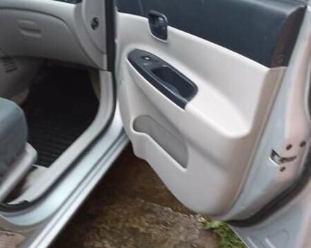 Серый Хендай Акцент, объемом двигателя 1.4 л и пробегом 228 тыс. км за 4400 $, фото 16 на Automoto.ua