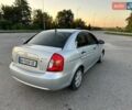 Серый Хендай Акцент, объемом двигателя 1.4 л и пробегом 329 тыс. км за 3600 $, фото 6 на Automoto.ua
