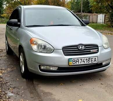 Хендай Акцент 2007 в Одессе на Automoto.ua Серый Хендай Акцент, объемом двигателя 1.4 л и пробегом 127 тыс. км за 5200 $, фото 1 на Automoto.ua