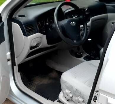 Хендай Акцент 2007 в Одессе на Automoto.ua Серый Хендай Акцент, объемом двигателя 1.4 л и пробегом 127 тыс. км за 5200 $, фото 6 на Automoto.ua