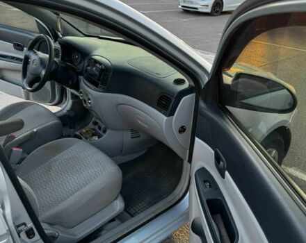 Хендай Акцент 2007 в Днепре (Днепропетровске) на Automoto.ua Серый Хендай Акцент, объемом двигателя 1.4 л и пробегом 223 тыс. км за 4800 $, фото 14 на Automoto.ua