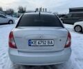 Серый Хендай Акцент, объемом двигателя 1.4 л и пробегом 145 тыс. км за 5500 $, фото 5 на Automoto.ua