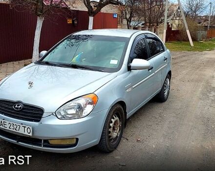 Хендай Акцент 2007 у Кривому Розі на Automoto.ua Сірий Хендай Акцент, об'ємом двигуна 1.4 л та пробігом 275 тис. км за 4000 $, фото 4 на Automoto.ua