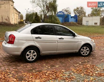 Хендай Акцент 2007 в Харькове на Automoto.ua Серый Хендай Акцент, объемом двигателя 1.4 л и пробегом 182 тыс. км за 4500 $, фото 4 на Automoto.ua