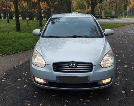 Сірий Хендай Акцент, об'ємом двигуна 1.4 л та пробігом 192 тис. км за 5000 $, фото 2 на Automoto.ua