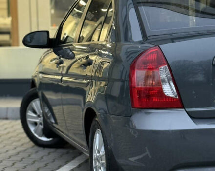 Серый Хендай Акцент, объемом двигателя 1.5 л и пробегом 155 тыс. км за 5200 $, фото 14 на Automoto.ua