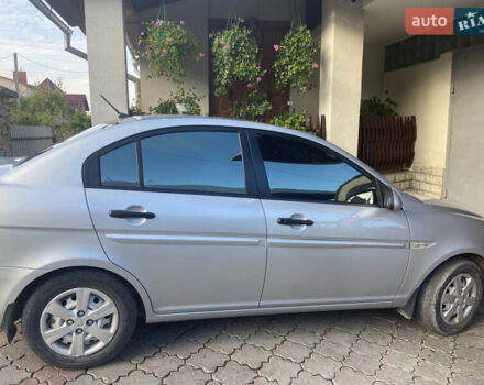 Хендай Акцент 2008 в Тернополе на Automoto.ua Серый Хендай Акцент, объемом двигателя 1.4 л и пробегом 98 тыс. км за 6000 $, фото 4 на Automoto.ua
