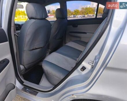 Серый Хендай Акцент, объемом двигателя 1.4 л и пробегом 275 тыс. км за 4700 $, фото 18 на Automoto.ua