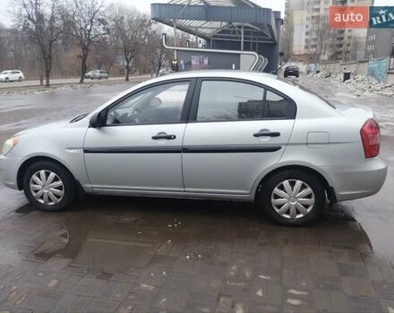 Сірий Хендай Акцент, об'ємом двигуна 1.4 л та пробігом 310 тис. км за 3600 $, фото 3 на Automoto.ua