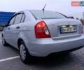 Серый Хендай Акцент, объемом двигателя 1.4 л и пробегом 186 тыс. км за 5000 $, фото 3 на Automoto.ua