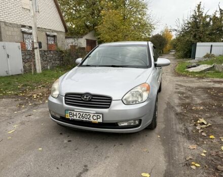 Серый Хендай Акцент, объемом двигателя 1.4 л и пробегом 200 тыс. км за 3500 $, фото 12 на Automoto.ua