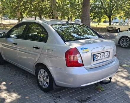 Серый Хендай Акцент, объемом двигателя 1.49 л и пробегом 174 тыс. км за 4300 $, фото 7 на Automoto.ua