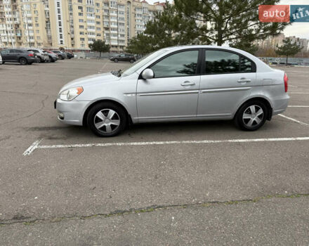 Серый Хендай Акцент, объемом двигателя 1.59 л и пробегом 140 тыс. км за 4999 $, фото 2 на Automoto.ua