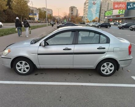 Сірий Хендай Акцент, об'ємом двигуна 1.4 л та пробігом 130 тис. км за 5100 $, фото 6 на Automoto.ua