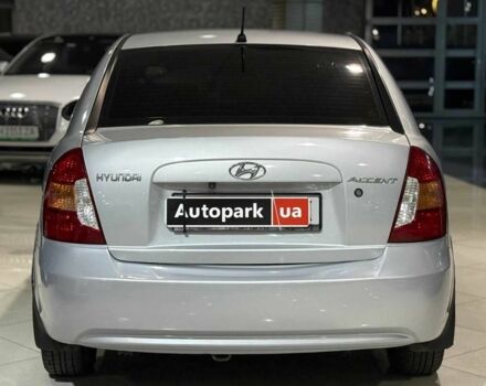 Серый Хендай Акцент, объемом двигателя 1.4 л и пробегом 203 тыс. км за 4990 $, фото 4 на Automoto.ua