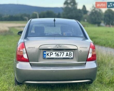 Сірий Хендай Акцент, об'ємом двигуна 1.4 л та пробігом 282 тис. км за 5000 $, фото 9 на Automoto.ua