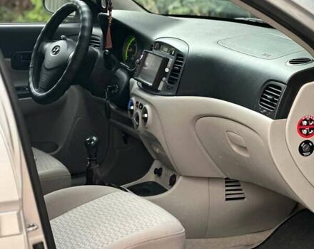 Хендай Акцент 2008 в Днепре (Днепропетровске) на Automoto.ua Серый Хендай Акцент, объемом двигателя 1.5 л и пробегом 193 тыс. км за 5199 $, фото 4 на Automoto.ua