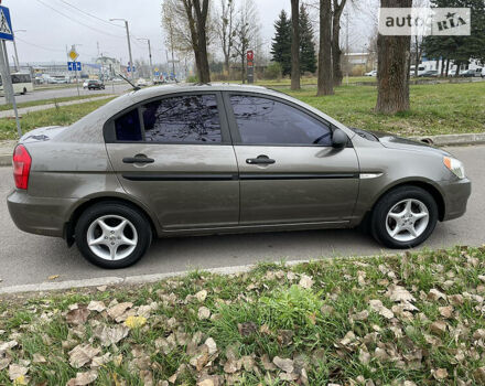 Сірий Хендай Акцент, об'ємом двигуна 1.4 л та пробігом 135 тис. км за 4600 $, фото 2 на Automoto.ua