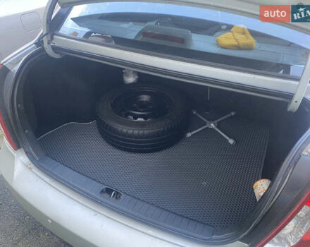 Серый Хендай Акцент, объемом двигателя 1.4 л и пробегом 153 тыс. км за 5300 $, фото 4 на Automoto.ua