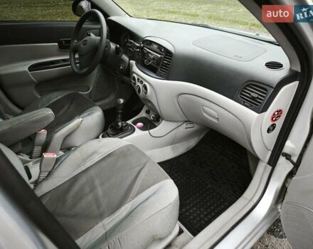 Сірий Хендай Акцент, об'ємом двигуна 1.5 л та пробігом 150 тис. км за 5500 $, фото 25 на Automoto.ua