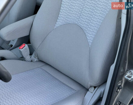 Серый Хендай Акцент, объемом двигателя 1.4 л и пробегом 98 тыс. км за 4899 $, фото 13 на Automoto.ua