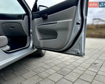 Серый Хендай Акцент, объемом двигателя 1.4 л и пробегом 312 тыс. км за 4150 $, фото 16 на Automoto.ua