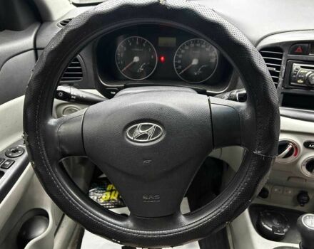 Серый Хендай Акцент, объемом двигателя 1.4 л и пробегом 168 тыс. км за 5200 $, фото 13 на Automoto.ua