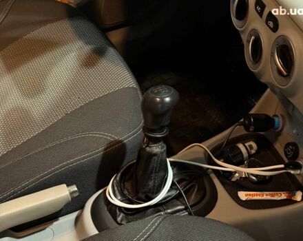 Серый Хендай Акцент, объемом двигателя 1.4 л и пробегом 203 тыс. км за 4990 $, фото 15 на Automoto.ua