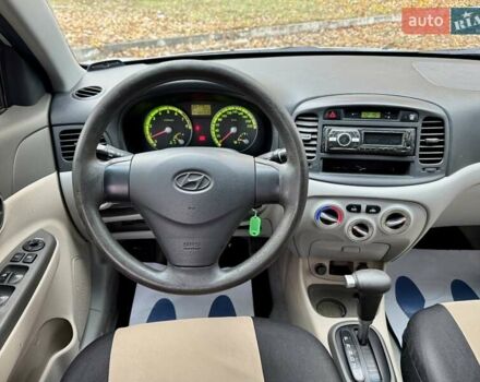 Серый Хендай Акцент, объемом двигателя 1.4 л и пробегом 165 тыс. км за 4990 $, фото 21 на Automoto.ua